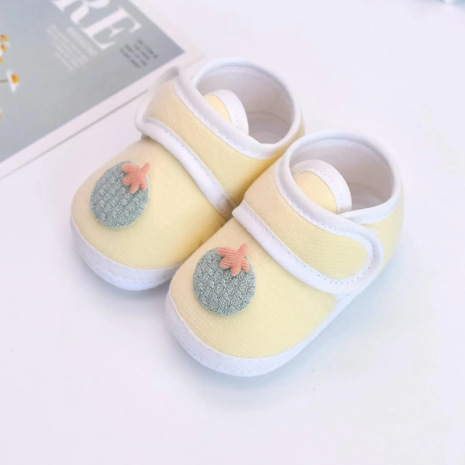 0 to 1 Years Toddler Shoes Baby Shoes Toddler Shoes Soft Bottom Spring and Autumn Baby Cloth Shoes Baby Shies