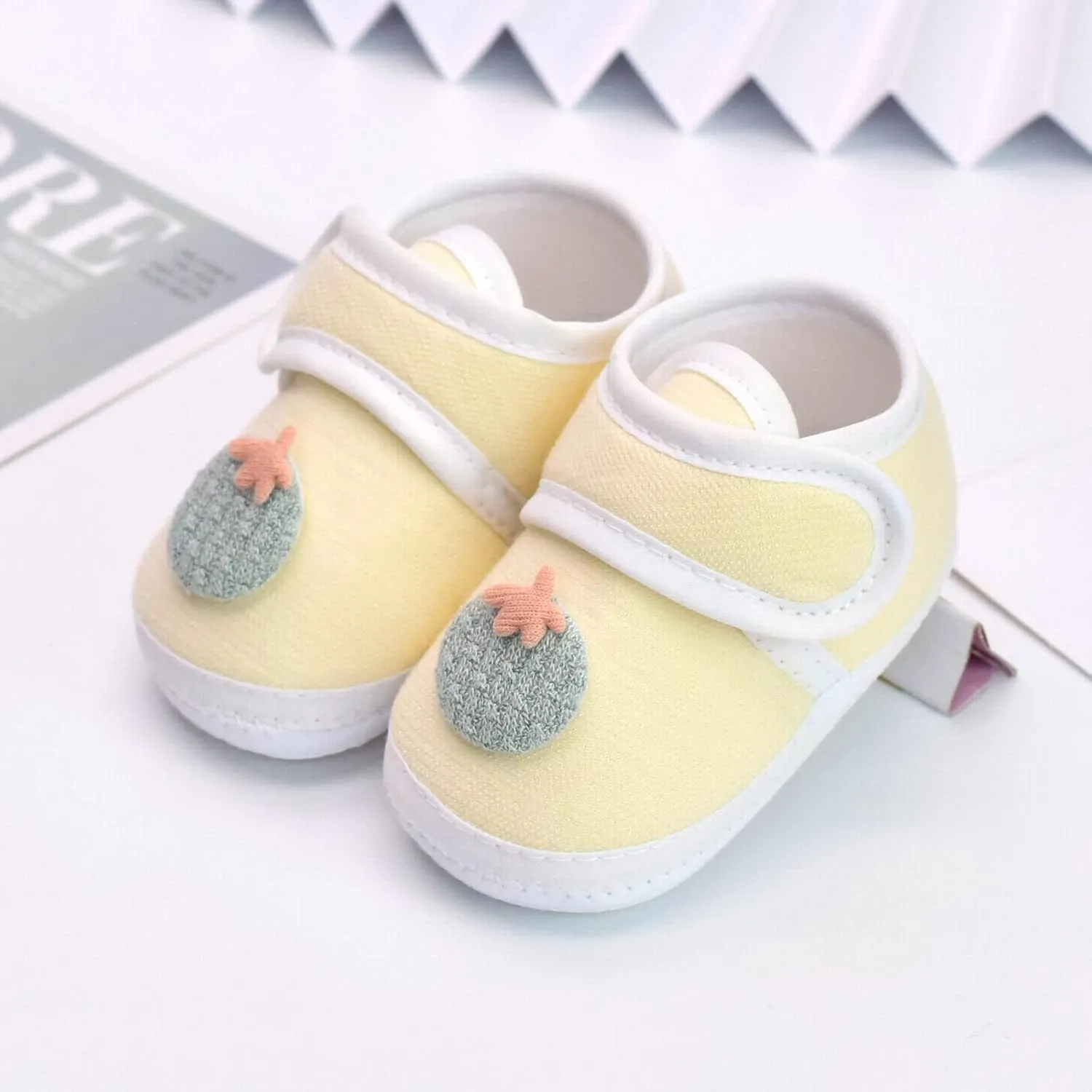 0 to 1 Years Toddler Shoes Baby Shoes Toddler Shoes Soft Bottom Spring and Autumn Baby Cloth Shoes Baby Shies