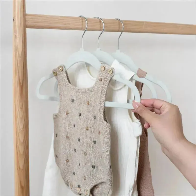 3 Sprouts - Velvet Baby Hangers, Non-Slip, Durable, Pack of 15, Blue