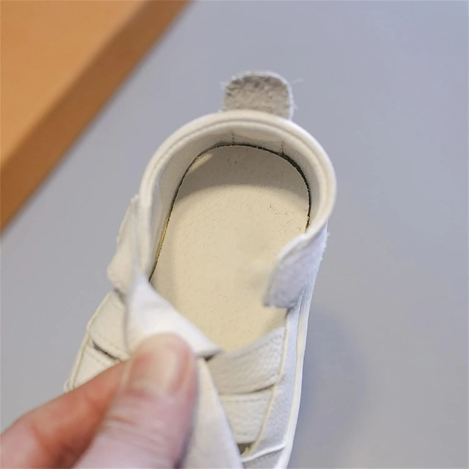 Baby Boys Girls Closed Toe Sandals Lightweight Non-Slip Soft Sole Leather Athletic Pool Shoes for Toddlers Kids