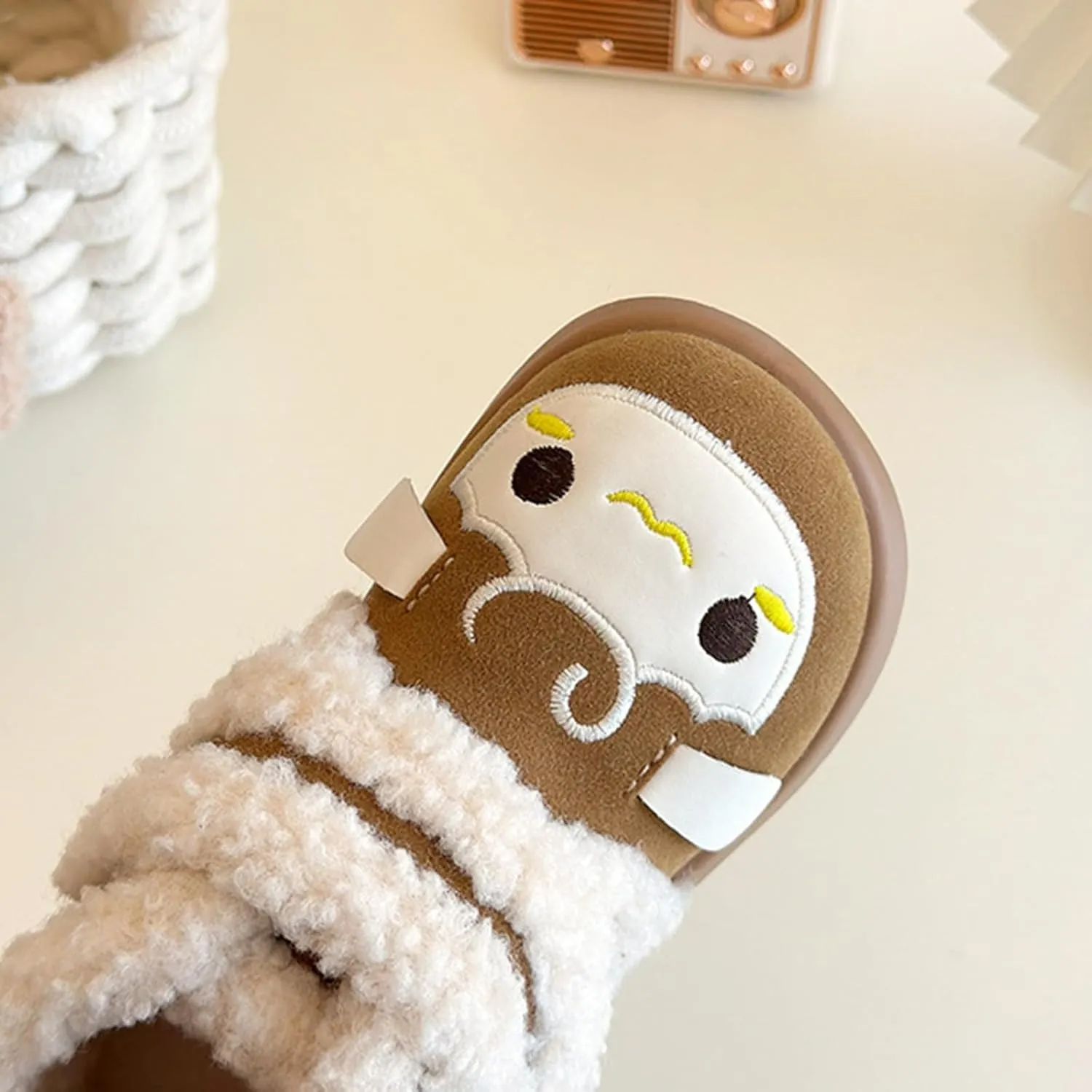 Baby Winter Furry Warm Ankle Shoes for Toddler Cute artoon Plush Lined Snow Boots Soft Sole Non-Slip Walking Shoes