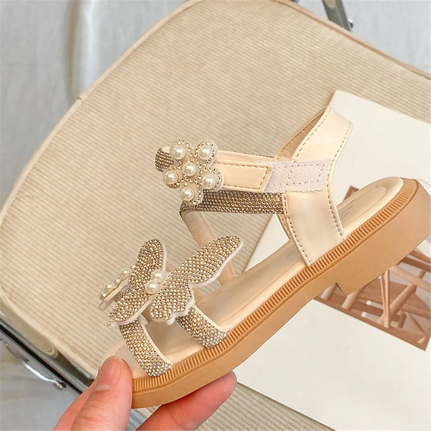 Child and Toddler Baby Girls Sandals Soft Sole Rhinestone Sandals Casual Beach Shoes Summer (Black, 13 Little Child)