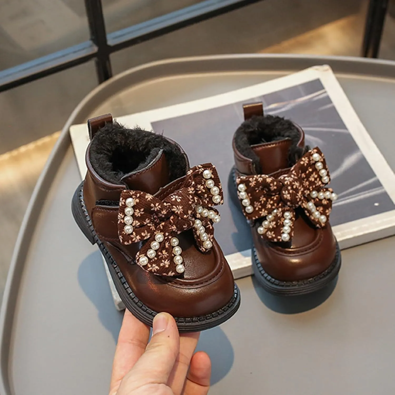 Girls Ankle Boots Sweet Bow Princess Soft Sole Flat Booties Thick Plush Soft Sole Leather Non Slip Walking Shoes