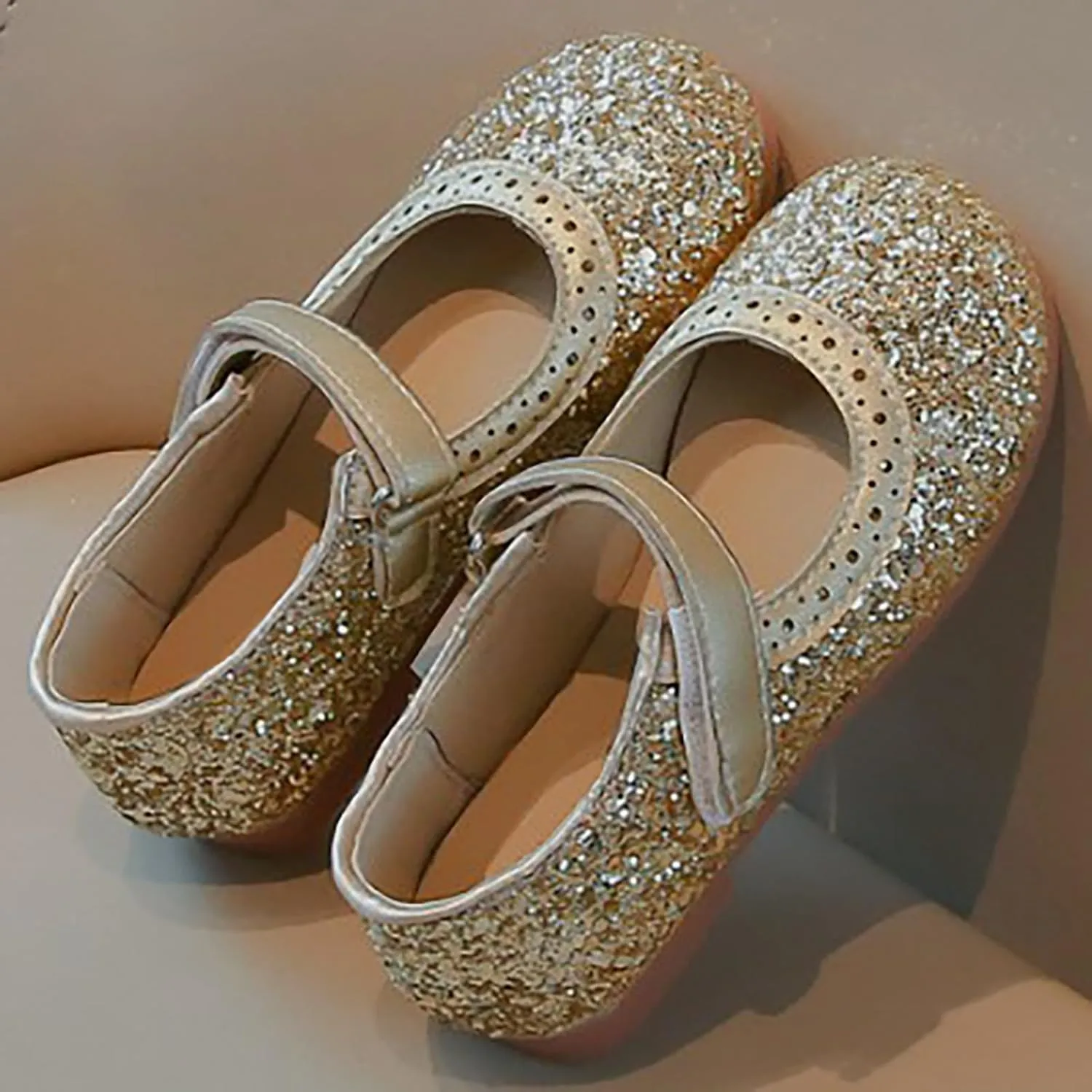 Girls Sequins Sandals Kids Summer Dress Dance Shoes Baby Toddler ow Heel Soft Sole Loafers Casual Comfy Trendy Shoes
