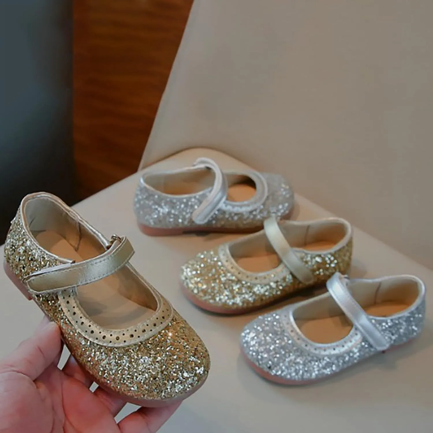 Girls Sequins Sandals Kids Summer Dress Dance Shoes Baby Toddler ow Heel Soft Sole Loafers Casual Comfy Trendy Shoes