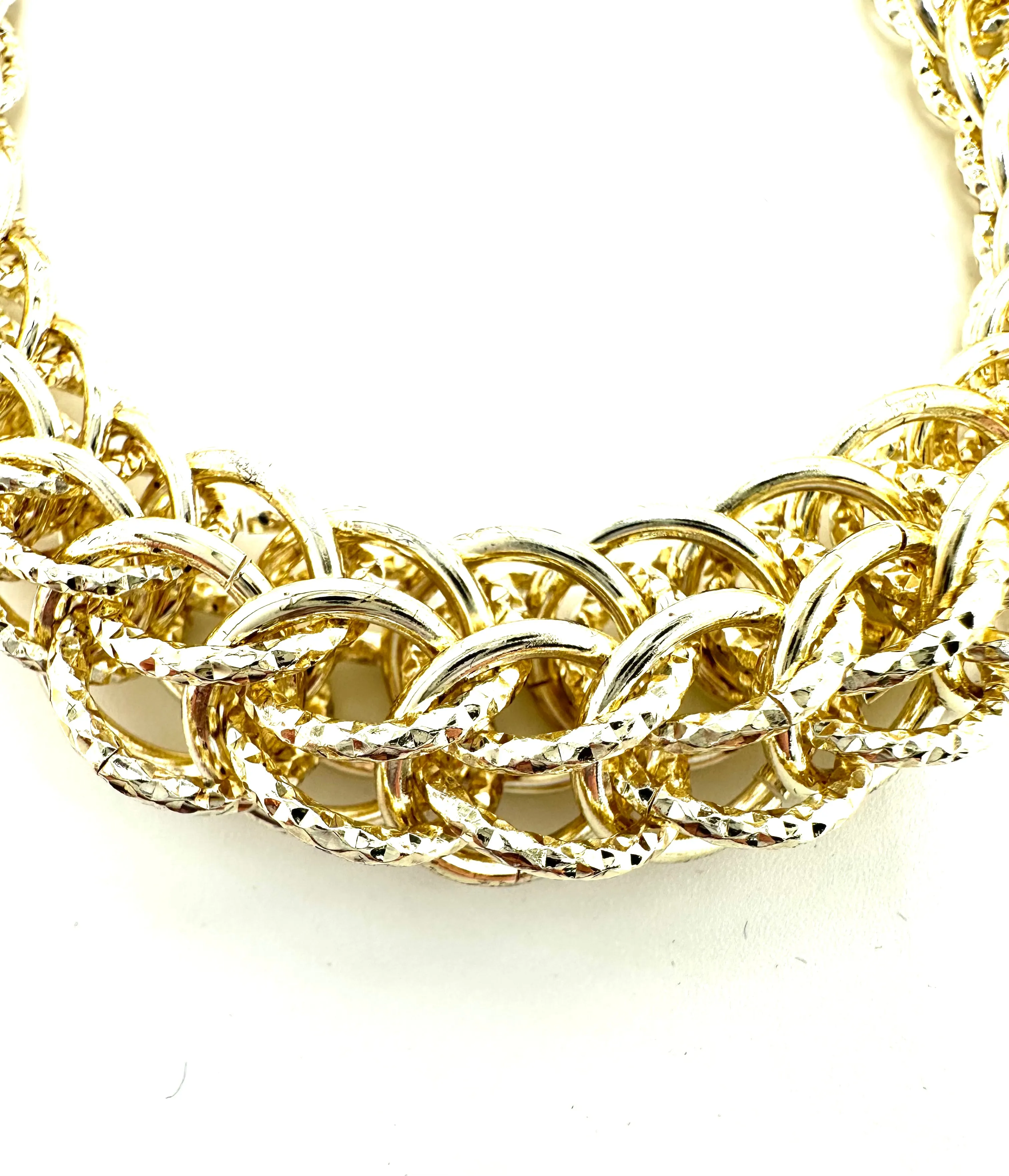 Golden Textured Links Bracelet