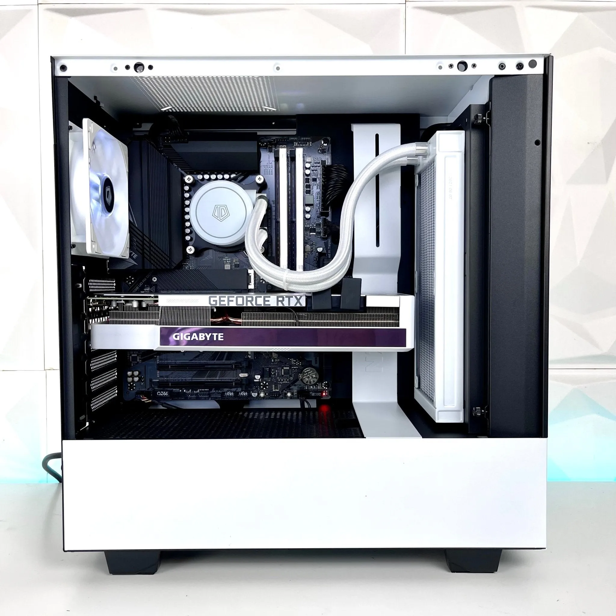 IGaming Core i5 14600KF | RTX 4060-4070 Ti | H510 Flow