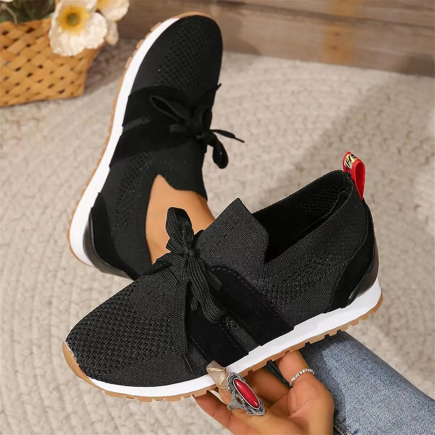 Lausiuoe Slip On Sneakers Women Arch Support Walking Shoes Comfort Light Weight Mesh Tennis Running Gym Fashion Sneakers 2025