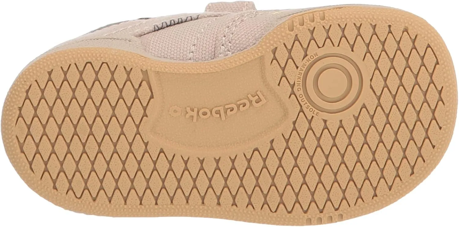 Reebok Unisex-Child Club C Sneaker