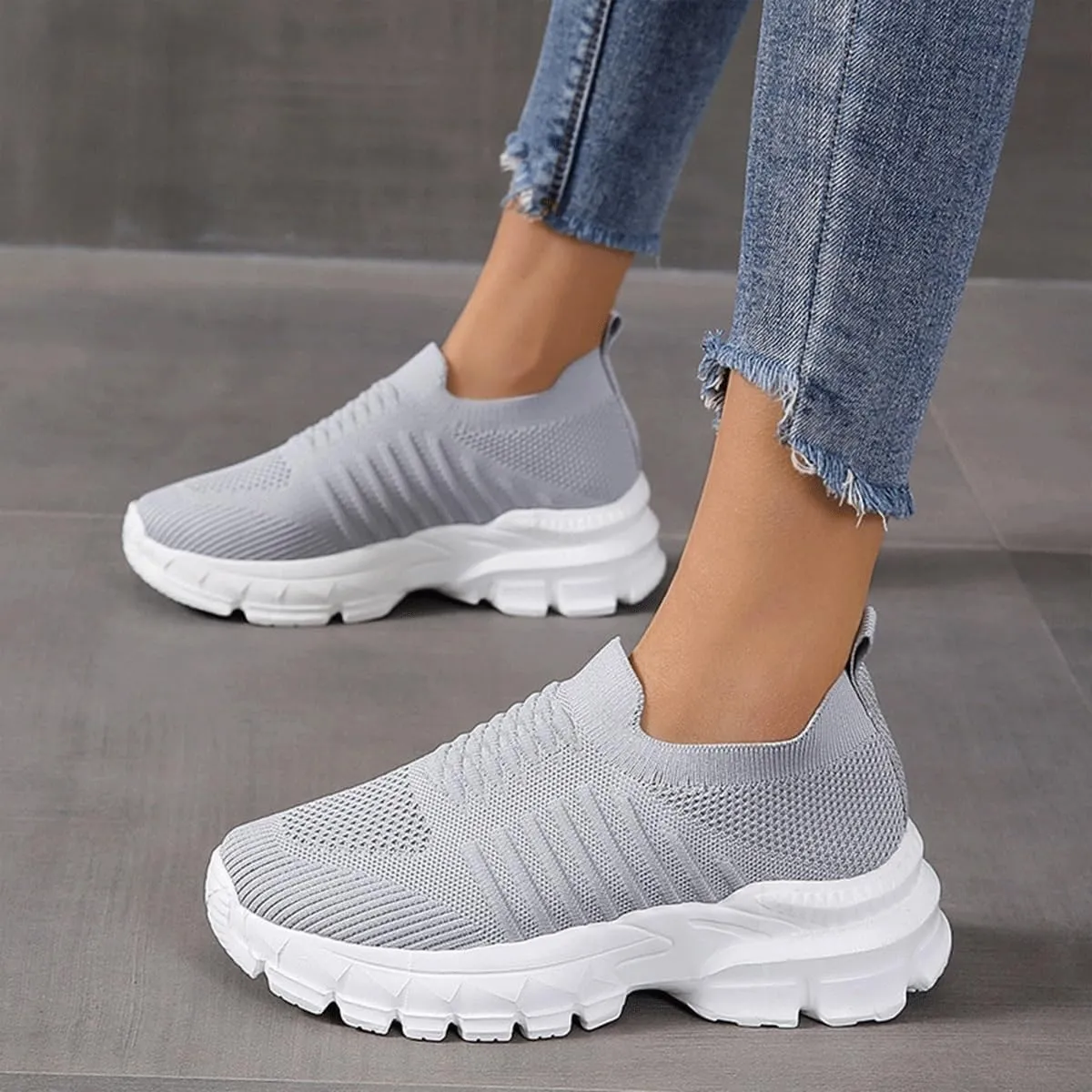 Women's Sneakers Knitted Mesh Breathable Walking Shoes Slip On Running Shoes Non-Slip Sneakers Athletic Fashion Tennis Sneakers Mesh Workout Outdoor Leisure Sports Shoes